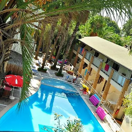 Tropic Club Hotell Side